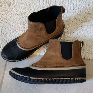 Sorel low boot